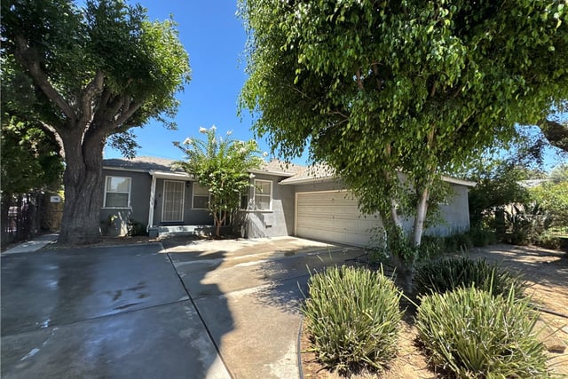 7039 Hesperia, Reseda, CA 91335 — photo 2 of 42