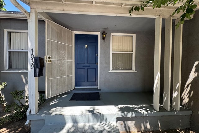 7039 Hesperia, Reseda, CA 91335 — photo 6 of 42