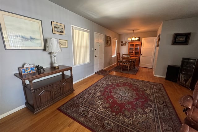 7039 Hesperia, Reseda, CA 91335 — photo 9 of 42