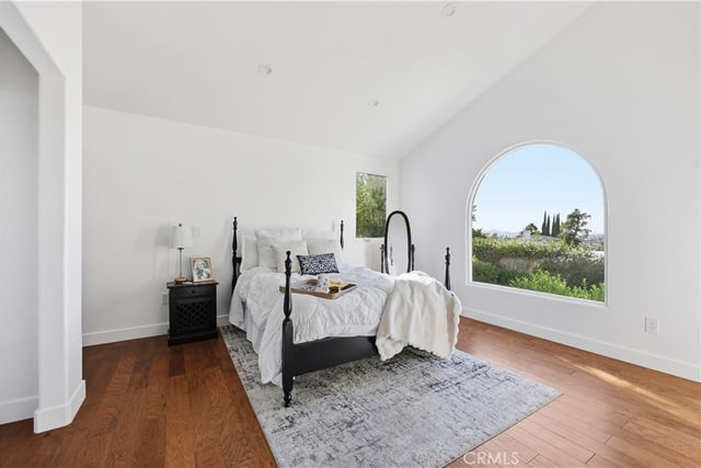 1222 Princeton Drive, Glendale, CA 91205 — photo 17 of 35
