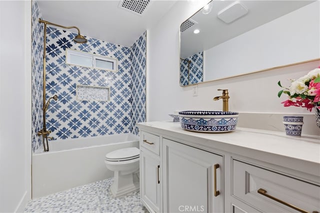 1222 Princeton Drive, Glendale, CA 91205 — photo 21 of 35