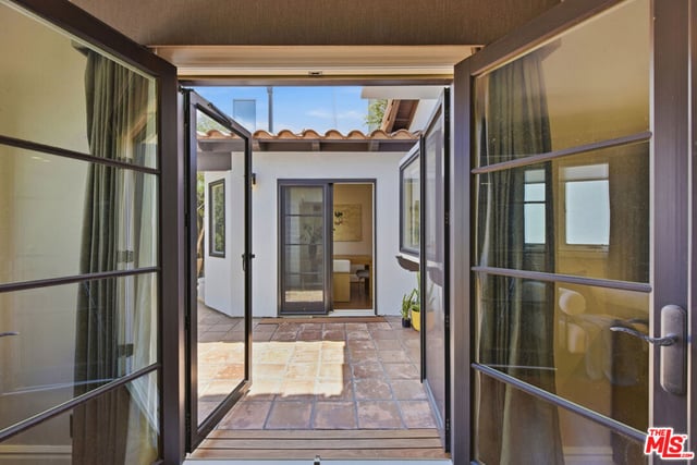 2900 Clune Avenue, Los Angeles, CA 90291 — photo 20 of 52