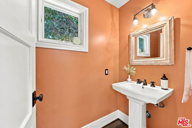 2900 Clune Avenue, Los Angeles, CA 90291 — photo 23 of 52
