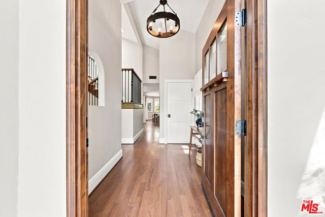 2900 Clune Avenue, Los Angeles, CA 90291 — photo 5 of 52