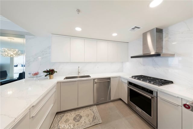 1500 E Ocean Boulevard 206, Long Beach, CA 90802 — photo 10 of 51