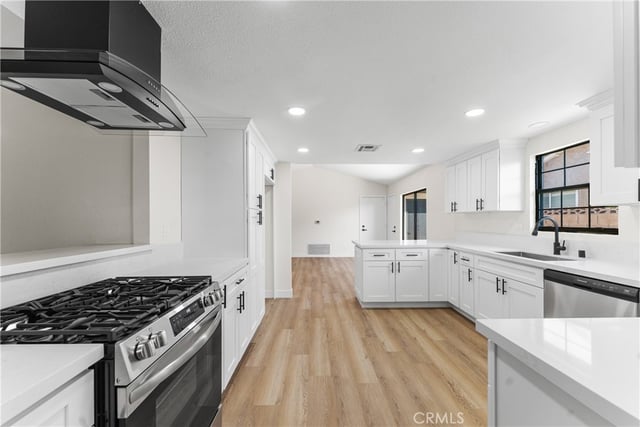 43037 Sachs Dr, Lancaster, CA 93556 — photo 24 of 47
