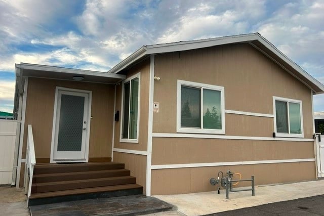8901 Eton Avenue 11, Canoga Park, CA 91304 — photo 22 of 22
