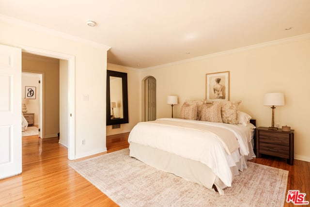 6750 Wedgewood Place, Los Angeles, CA 90068 — photo 27 of 37