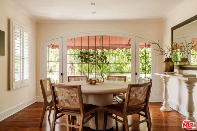6750 Wedgewood Place, Los Angeles, CA 90068 — photo 9 of 37