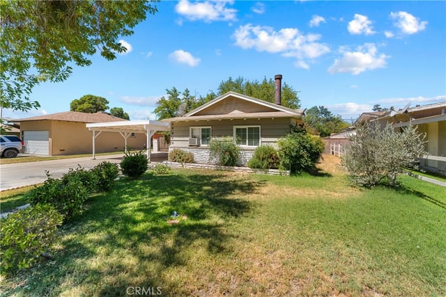 44449 Loneoak, Lancaster, CA 93534 — photo 2 of 41