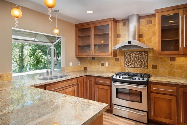 26105 Mcbean Pkwy Unit 64, Valencia, CA 91355 — photo 18 of 37
