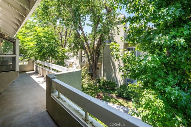 26105 Mcbean Pkwy Unit 64, Valencia, CA 91355 — photo 33 of 37