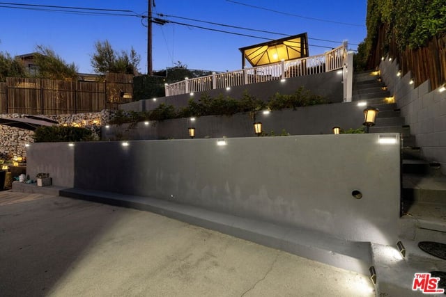 6040 W 76th Place, Los Angeles, CA 90045 — photo 10 of 72
