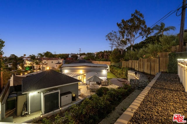 6040 W 76th Place, Los Angeles, CA 90045 — photo 14 of 72