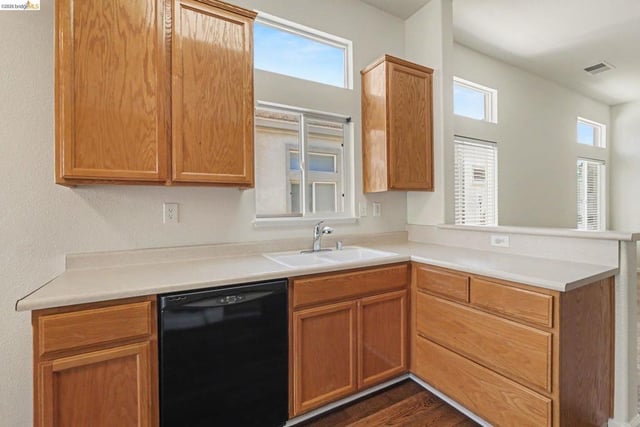 473 Desert Gold Ter, Brentwood, CA 94513 — photo 12 of 28