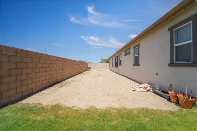 3230 Emerald Ln, Lancaster, CA 93535 — photo 29 of 38