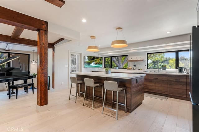 5950 Winnetka, Woodland Hills, CA 91367 — photo 8 of 49