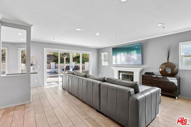 17807 Tuscan Drive, Los Angeles, CA 91344 — photo 11 of 59