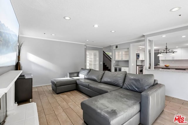 17807 Tuscan Drive, Los Angeles, CA 91344 — photo 14 of 59