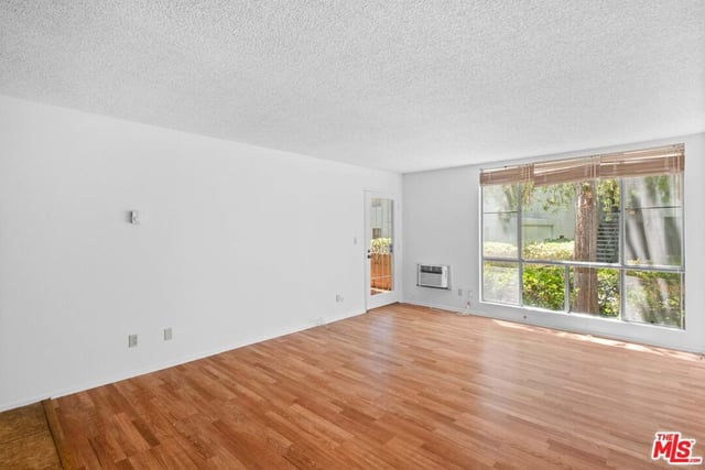 4900 Overland Avenue 183, Culver City, CA 90230 — photo 25 of 26
