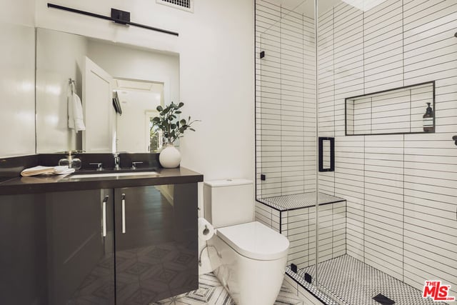 18065 Boris Drive, Los Angeles, CA 91316 — photo 14 of 37