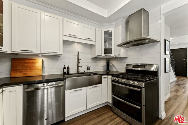 1314 17th Street 6, Santa Monica, CA 90404 — photo 11 of 24