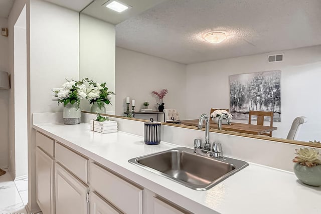 441 Cherry Hills Lane, Thousand Oaks, CA 91320 — photo 12 of 65