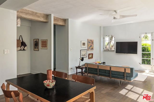 109 N Sycamore Avenue 102, Los Angeles, CA 90036 — photo 7 of 26