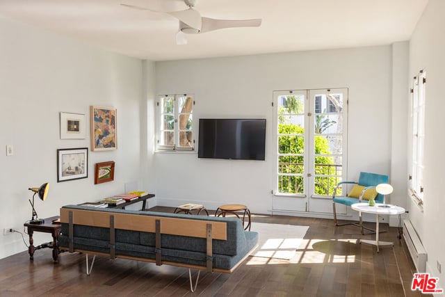 109 N Sycamore Avenue 102, Los Angeles, CA 90036 — photo 8 of 26