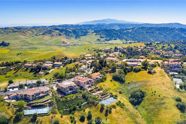 2137 Derringer Lane, Diamond Bar, CA 91765 — photo 4 of 29