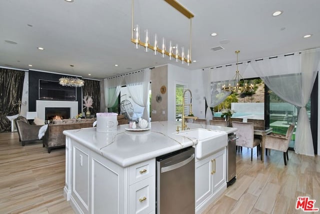 20779 W Liana Court, Porter Ranch, CA 91326 — photo 23 of 60