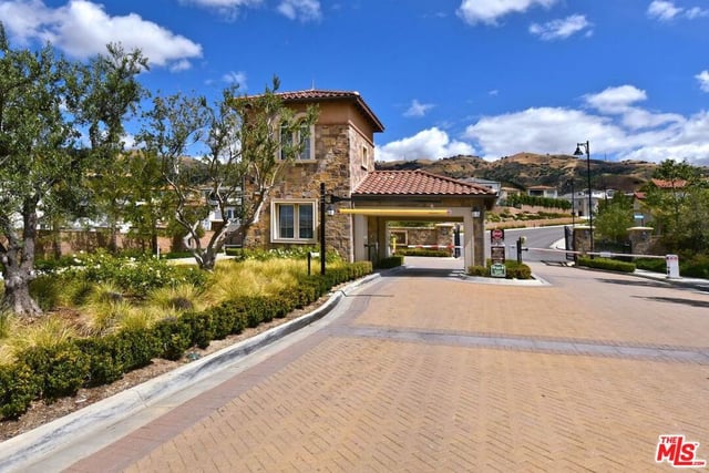 20779 W Liana Court, Porter Ranch, CA 91326 — photo 3 of 60