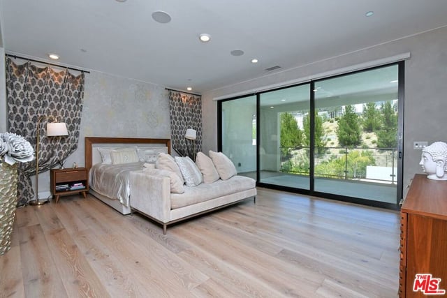 20779 W Liana Court, Porter Ranch, CA 91326 — photo 37 of 60