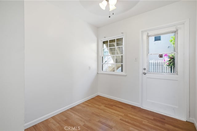 511 E Maple, Glendale, CA 91205 — photo 9 of 33