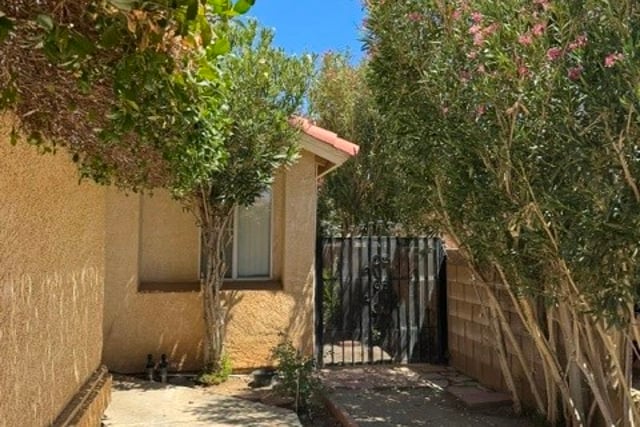 733 E Avenue J12, Lancaster, CA 93535 — photo 6 of 36