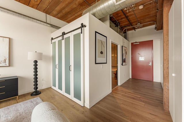 530 S Hewitt Street 455, Los Angeles, CA 90013 — photo 35 of 44