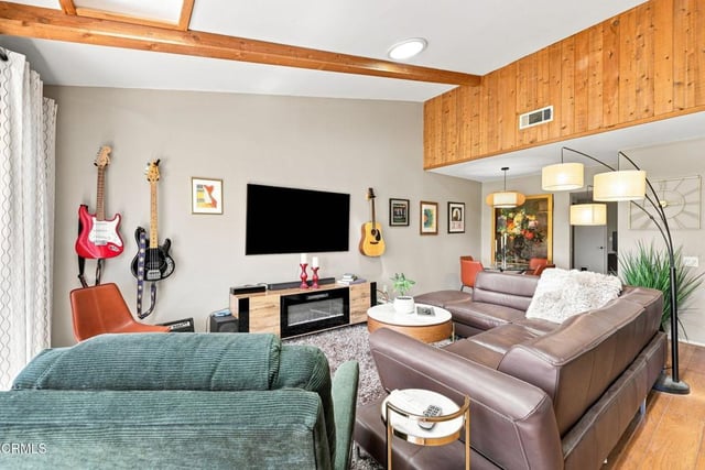 7139 Village 7, Camarillo, CA 93012 — photo 4 of 37