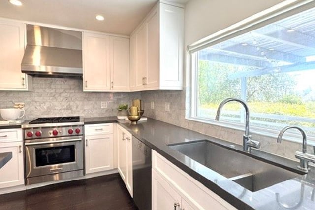 10230 Autumn Leaf, Los Angeles, CA 90077 — photo 14 of 38
