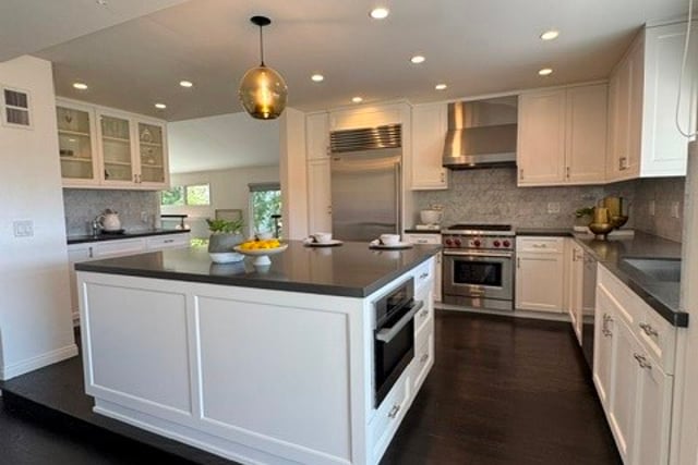 10230 Autumn Leaf, Los Angeles, CA 90077 — photo 15 of 38