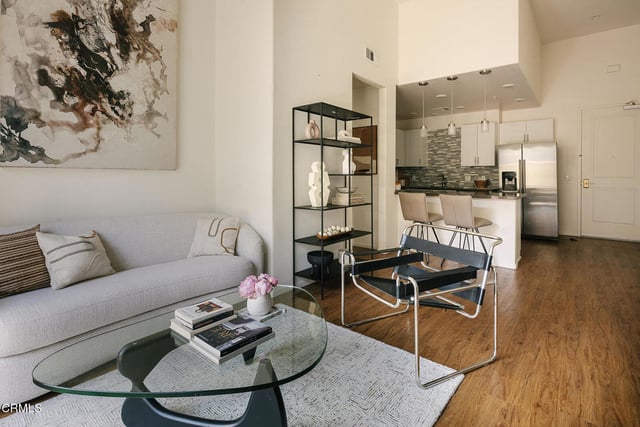 124 W Colorado Street 108, Glendale, CA 91204 — photo 13 of 51