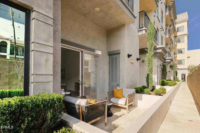124 W Colorado Street 108, Glendale, CA 91204 — photo 16 of 51