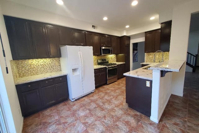 4440 Las Veredas Place, Camarillo, CA 93012 — photo 10 of 44