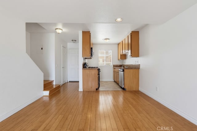1355 Loma Avenue 311, Long Beach, CA 90804 — photo 27 of 63