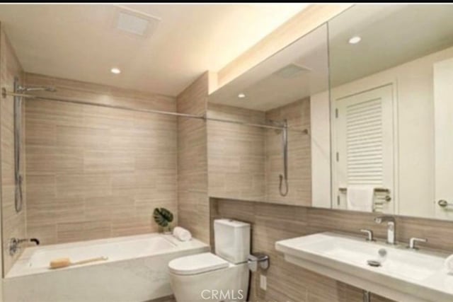 877 Francisco 707, Los Angeles, CA 90017 — photo 5 of 6