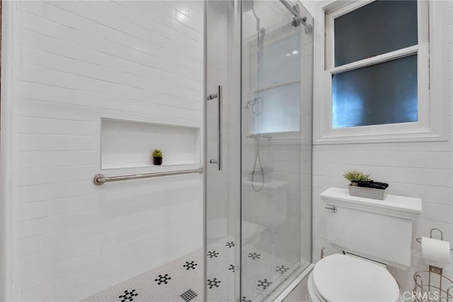 6307 Friends, Whittier, CA 90601 — photo 15 of 43