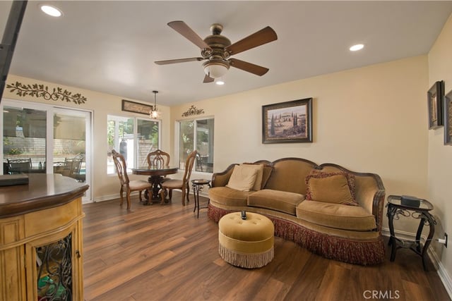 23657 Via Rana, Valencia, CA 91355 — photo 10 of 32
