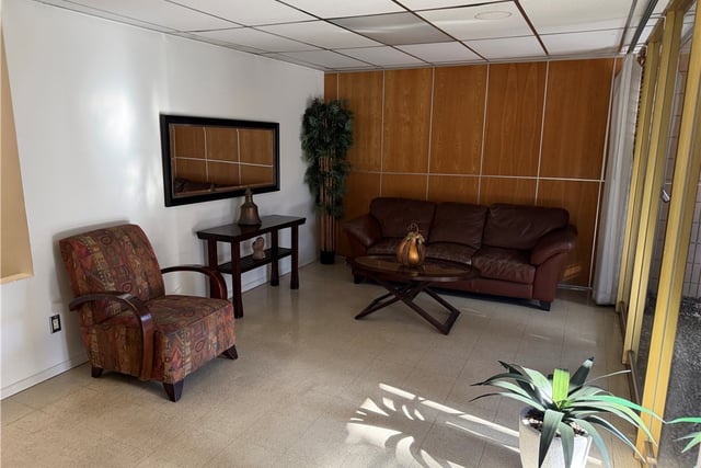 230 Linden 502, Long Beach, CA 90802 — photo 11 of 12