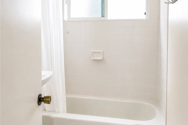 308 E Maple 8, Glendale, CA 91205 — photo 5 of 9