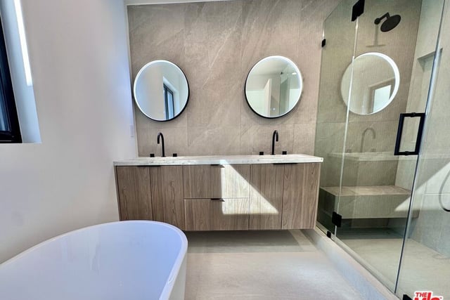 4040 Cartwright Avenue, Studio City, CA 91604 — photo 13 of 28