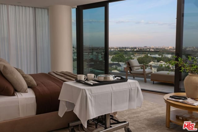 8420 W Sunset Boulevard 607, West Hollywood, CA 90069 — photo 18 of 45